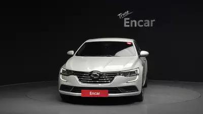 Renault SM6