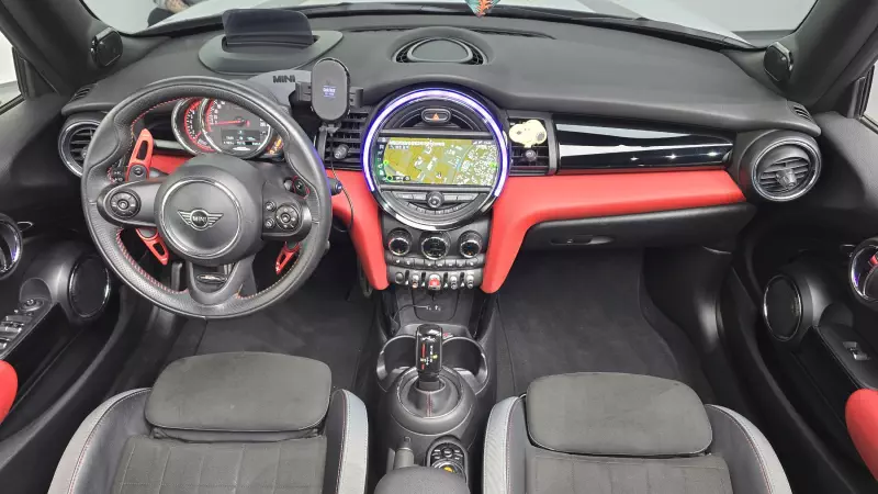 MINI Cooper Convertible