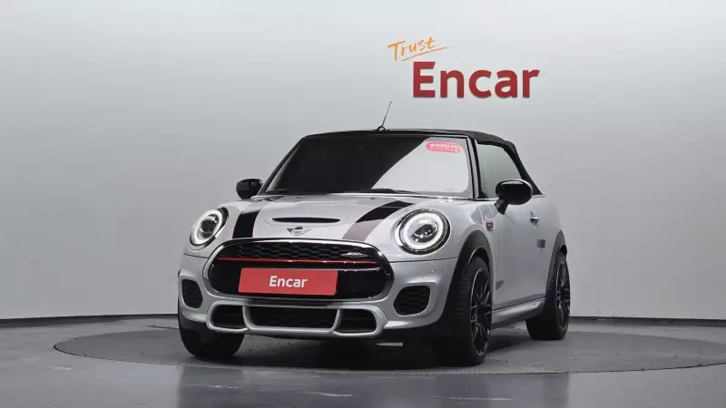MINI Cooper Convertible