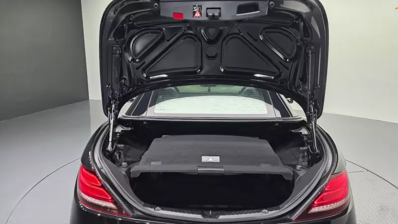 Mercedes-Benz SLC-Class