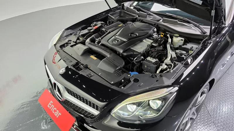 Mercedes-Benz SLC-Class