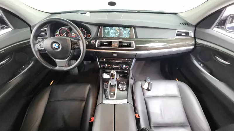 BMW 5-Series Gran Turismo