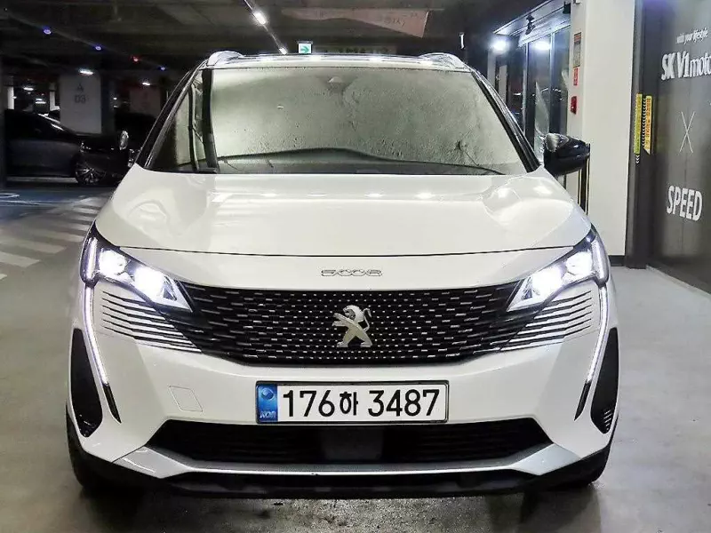 Peugeot 5008
