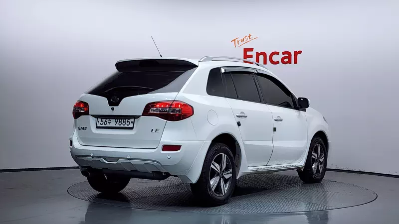 Renault QM5