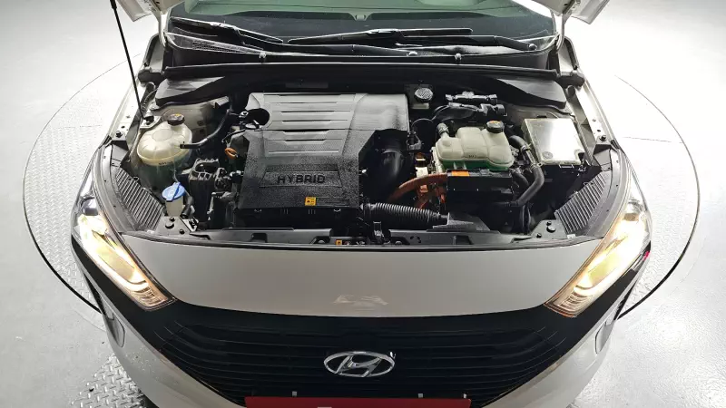 Hyundai Ioniq