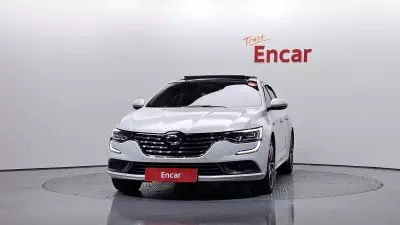 Renault SM6
