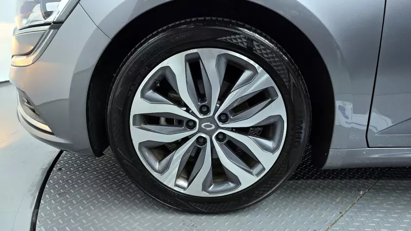 Renault Samsung SM6
