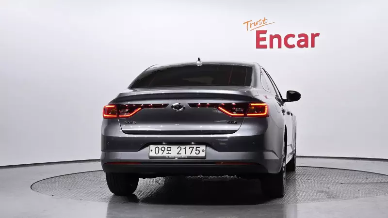 Renault Samsung SM6
