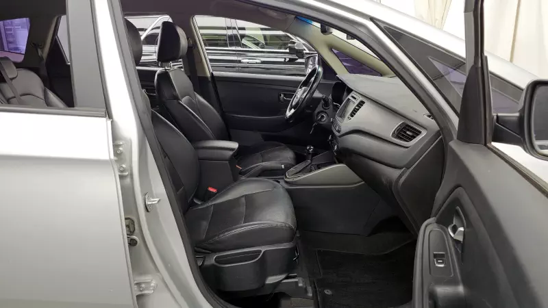 Kia Carens