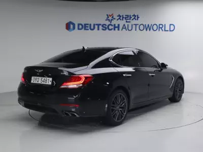Genesis G70