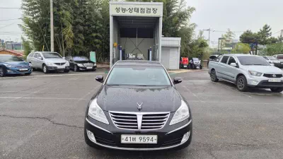 Hyundai Equus