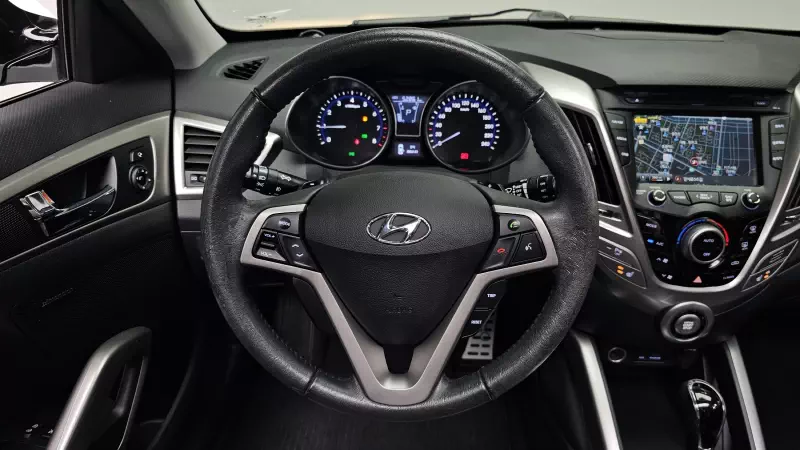 Hyundai Veloster