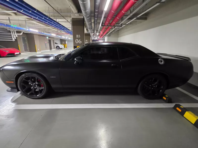 Dodge CHALLENGER