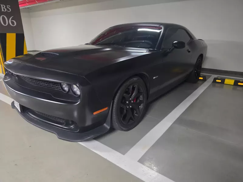 Dodge CHALLENGER