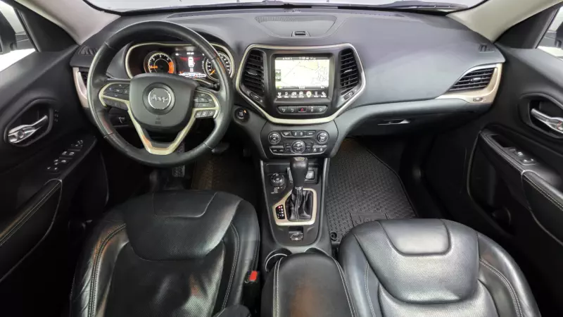 Jeep Cherokee