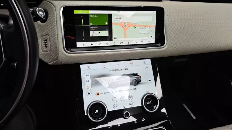 Land Rover RANGE ROVER VELAR