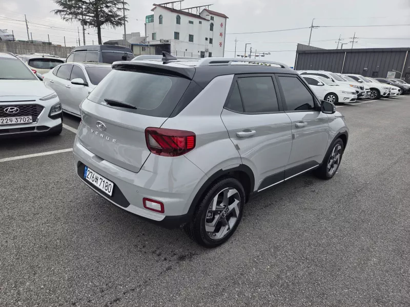 Hyundai Venue