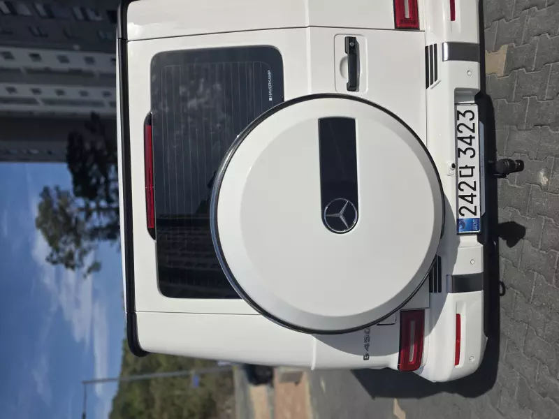 Mercedes-Benz G-Class