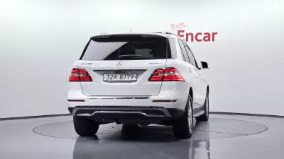 Mercedes-Benz M-class