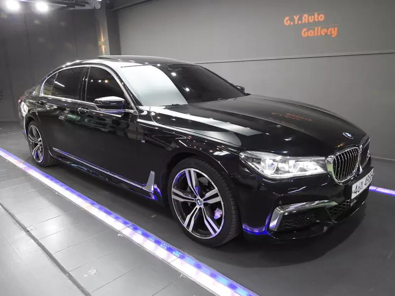 BMW 7-Series