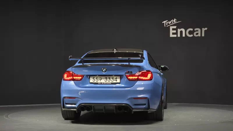 BMW M4