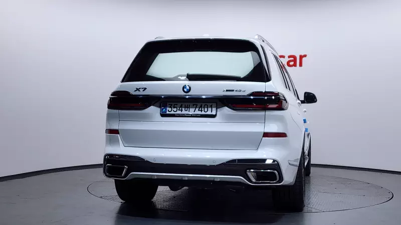 BMW X7