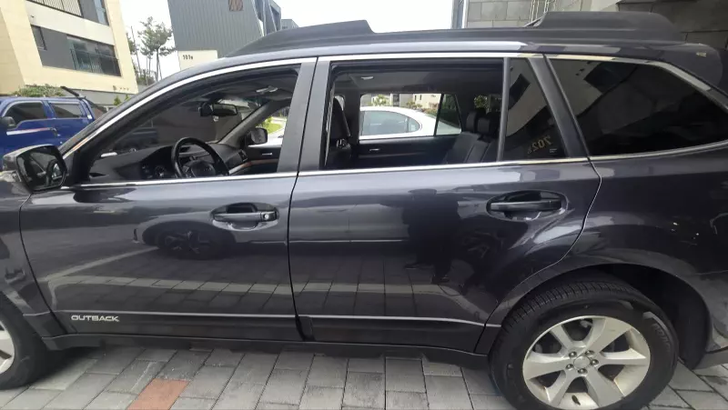 Subaru OUTBACK