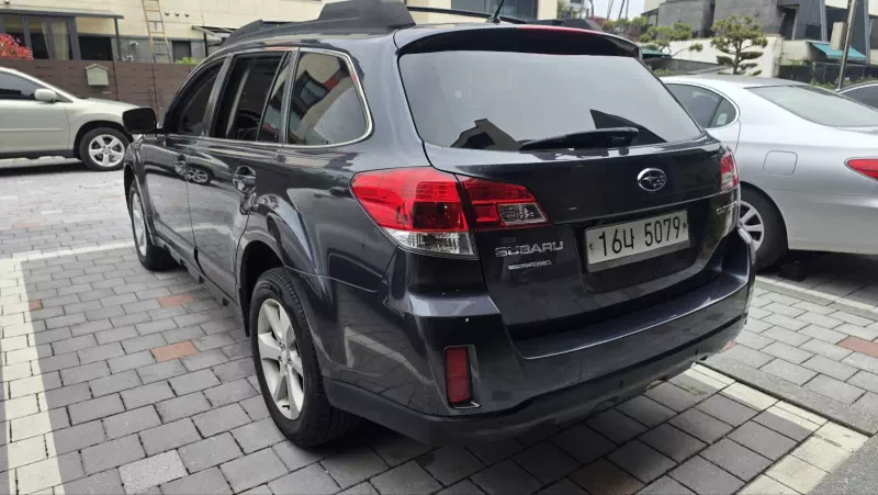 Subaru OUTBACK
