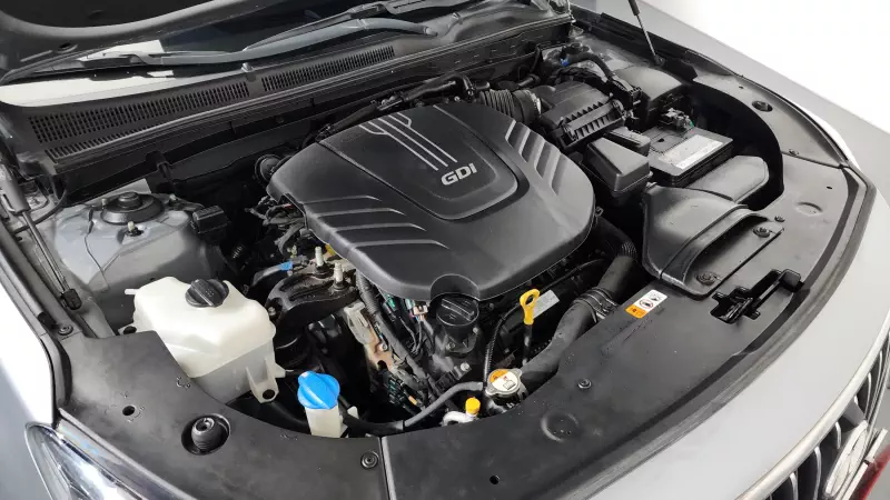 Hyundai Aslan