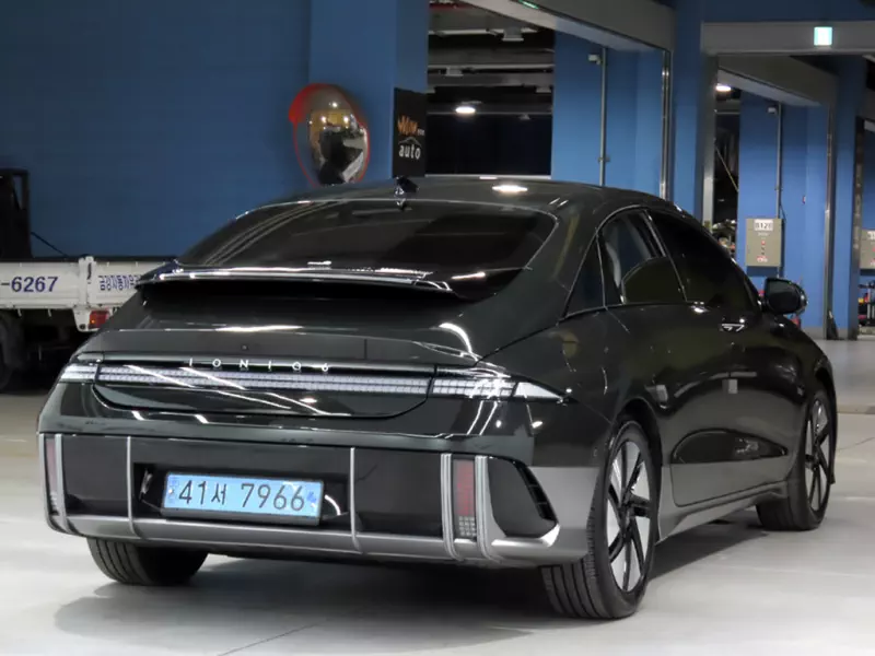 Hyundai Ioniq 6