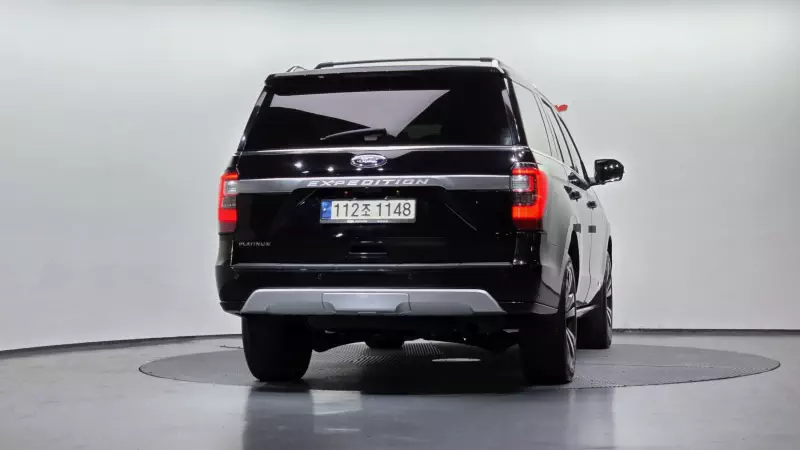 Ford EXPEDITION