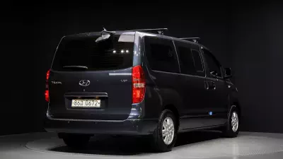 Hyundai Grand Starex