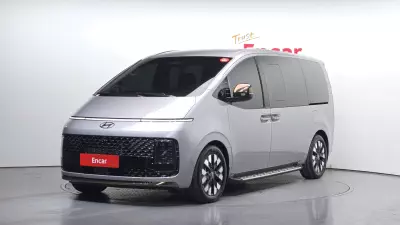 Hyundai Staria
