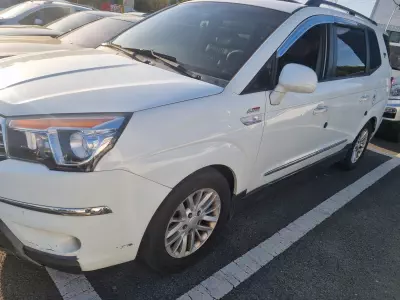 SsangYong Korando Turismo