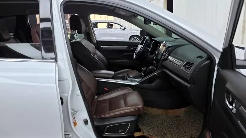 Renault QM6