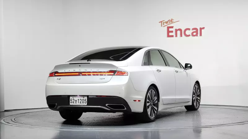 Lincoln MKZ