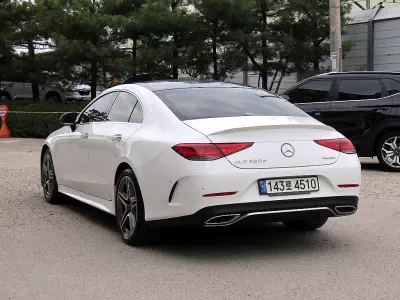 Mercedes-Benz CLS-Class