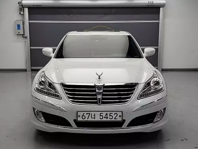 Hyundai Equus