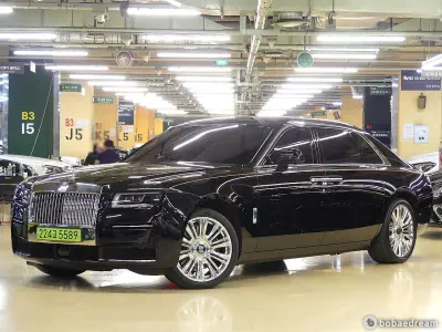 Rolls-Royce GHOST