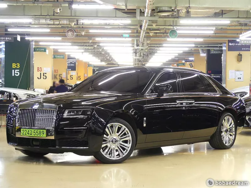 Rolls-Royce GHOST