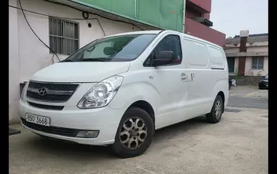 Hyundai Grand Starex