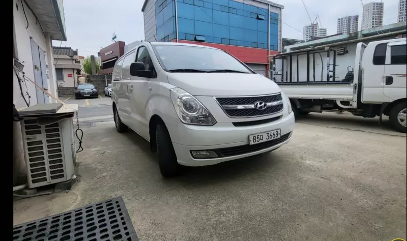 Hyundai Grand Starex