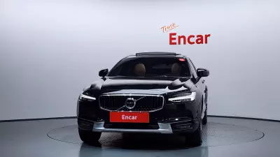 Volvo V90