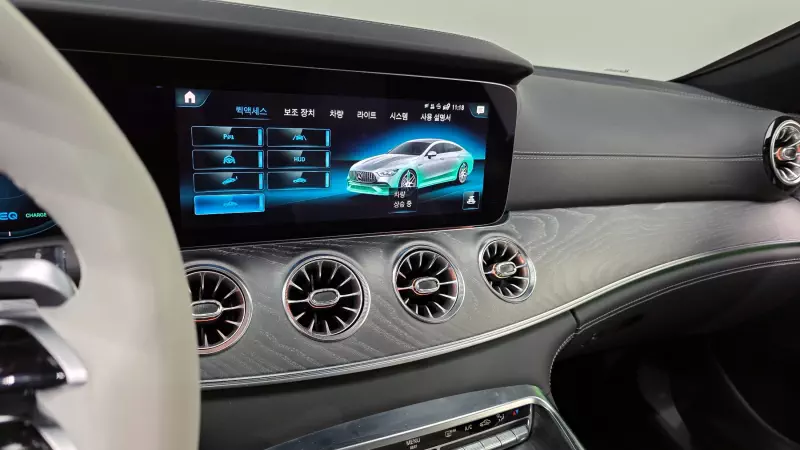 Mercedes-Benz AMG GT