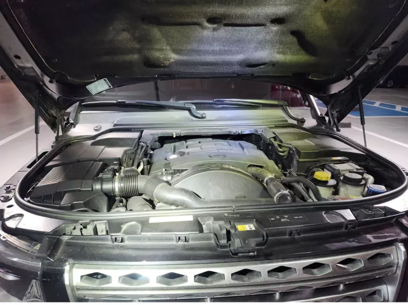 Land Rover DISCOVERY