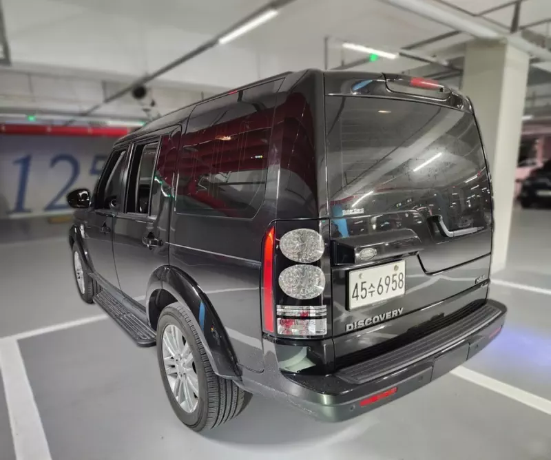 Land Rover DISCOVERY