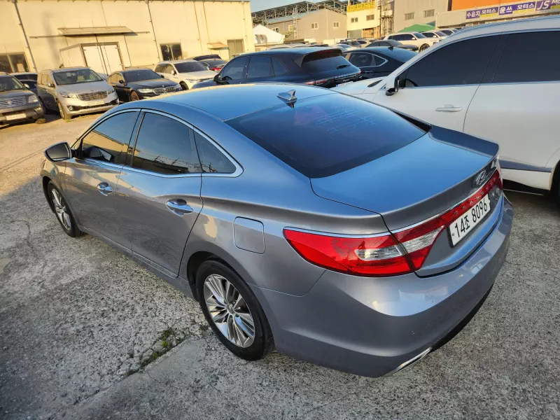 Hyundai Grandeur