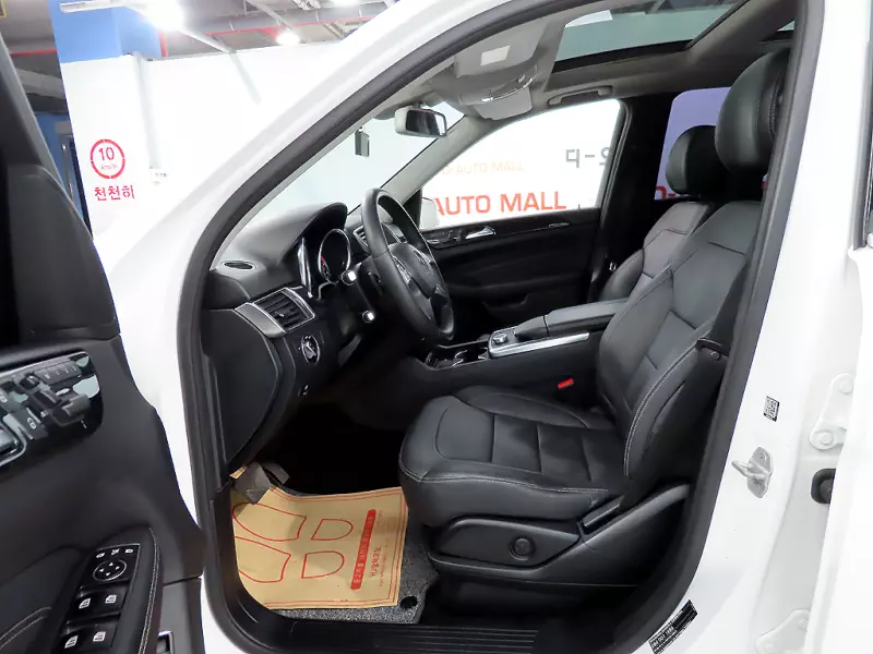 Mercedes-Benz M-class