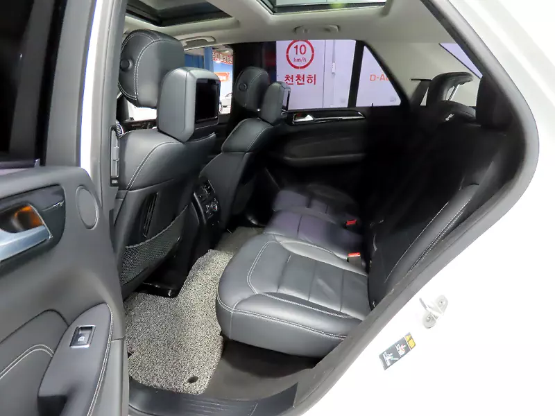 Mercedes-Benz M-class