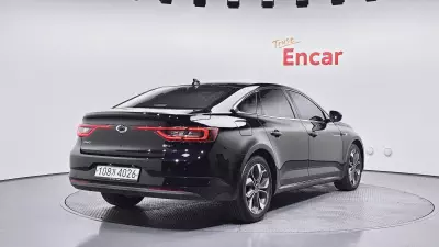 Renault SM6